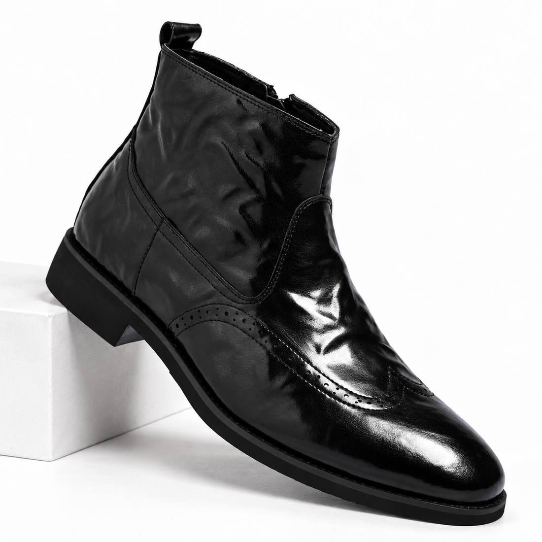 Botas de Cuero con Puntería para Hombre