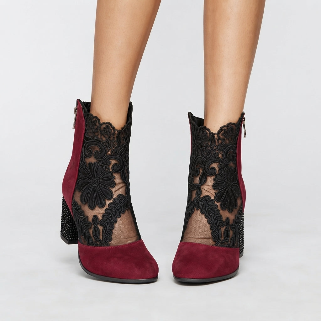 Botines de tacón con encaje floral para mujer
