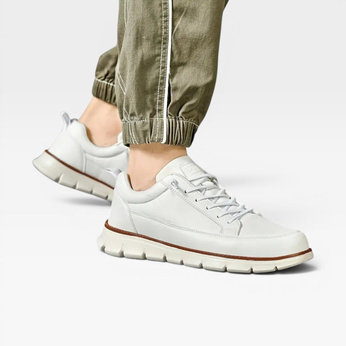 Zapatillas de Cuero Casual para Hombre – Zapatillas Diarias con Cordones y Amortiguación