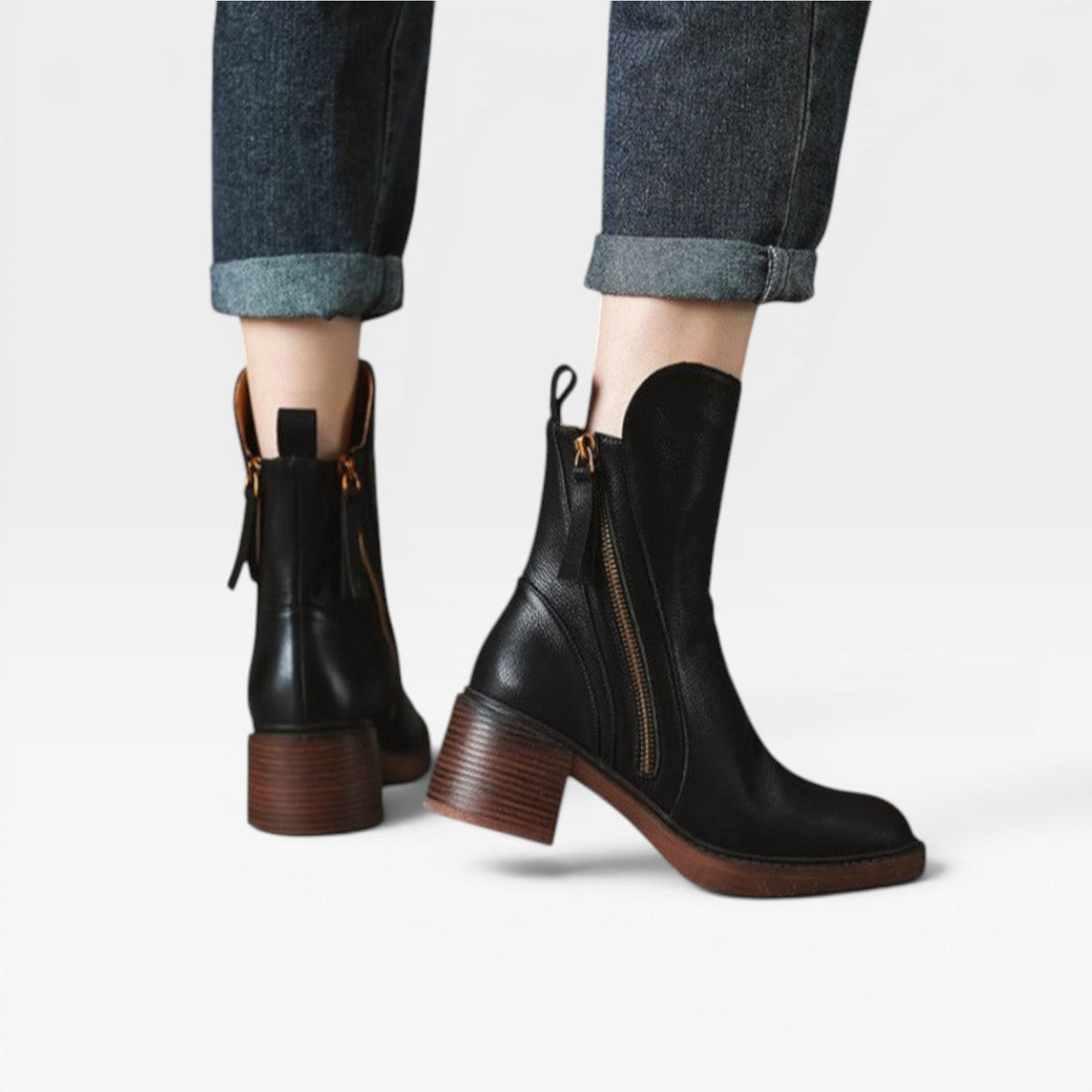 Botas de Cuero para Mujeres – Punta Afila con Tacón Apilado y Cierre de Cremallera Estilo Western
