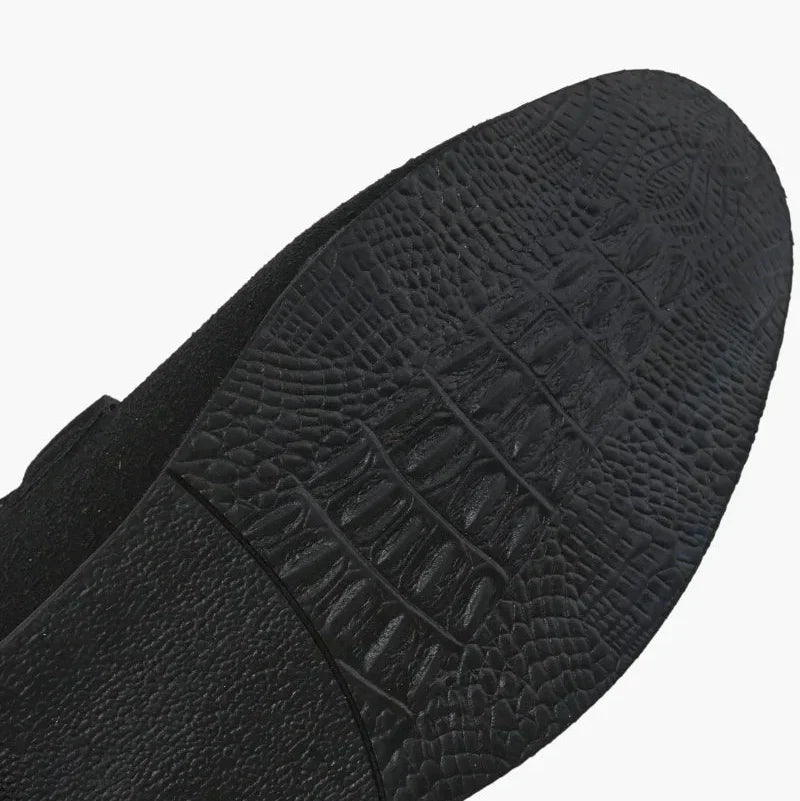 Mocasín Minimalista de Ante Línea Carvell