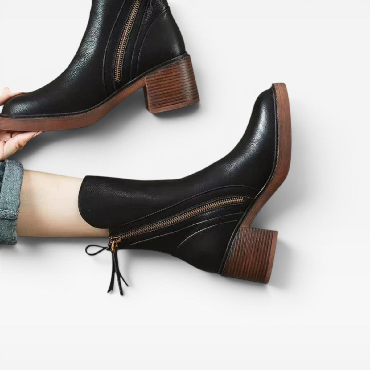 Botas de Cuero para Mujeres – Punta Afila con Tacón Apilado y Cierre de Cremallera Estilo Western