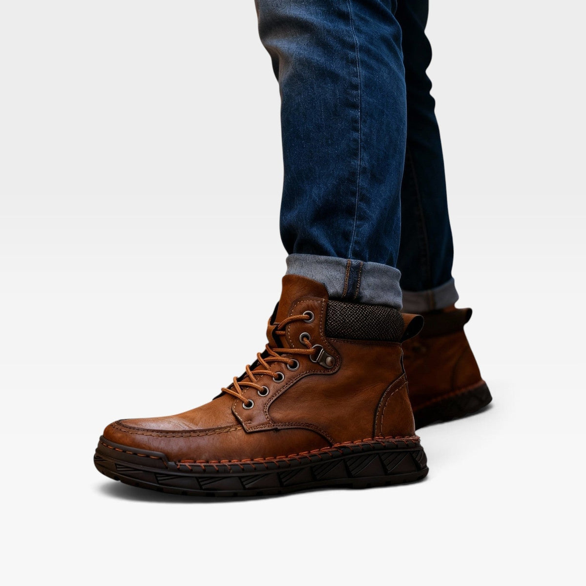 Botas de Ante para Hombre con Cordones