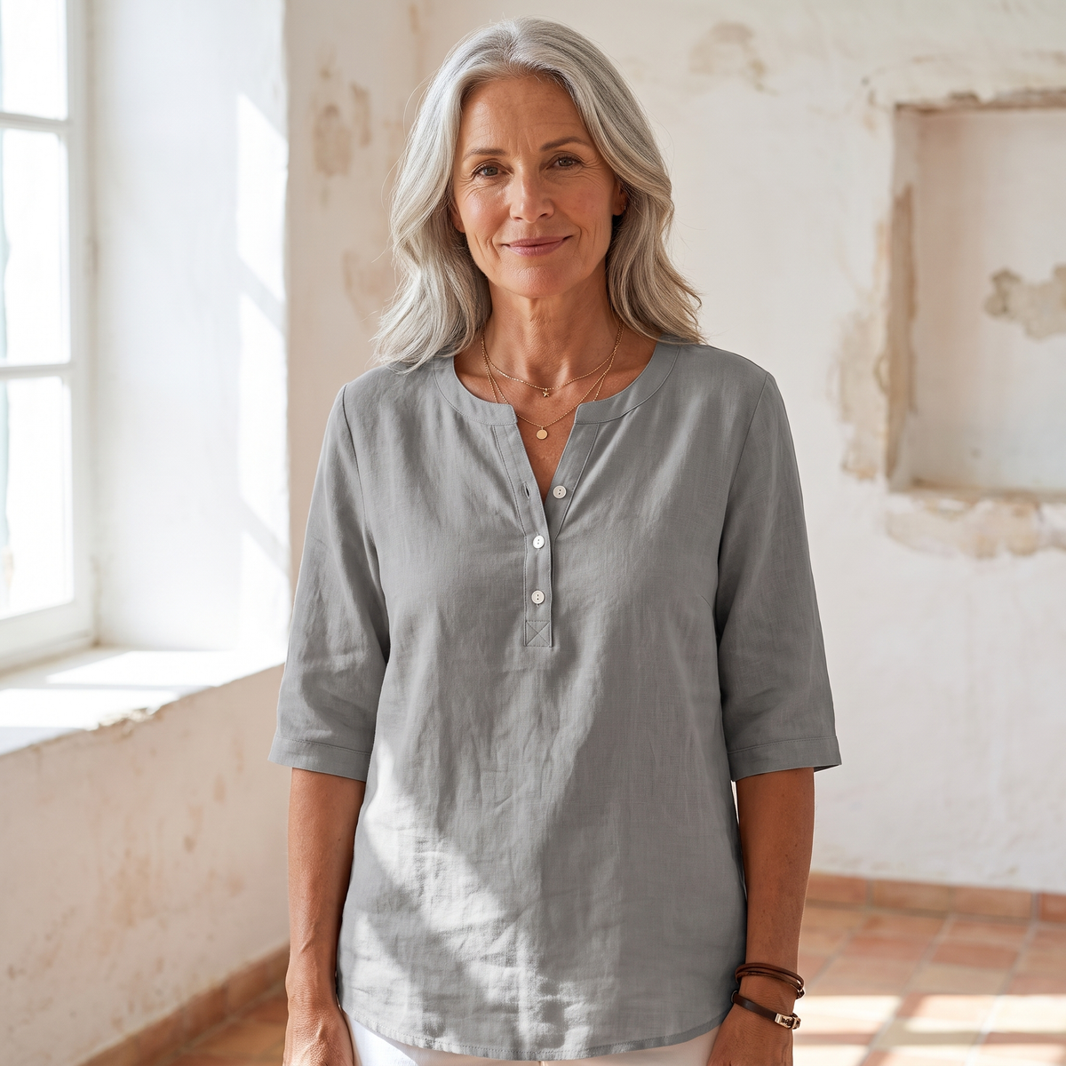 Top Henley con Botones