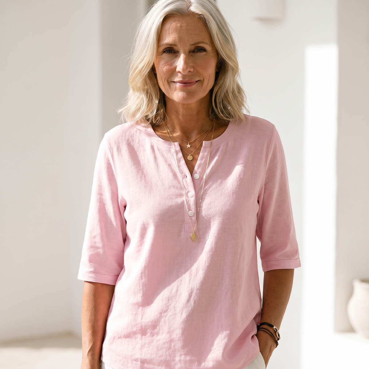 Top Henley con Botones