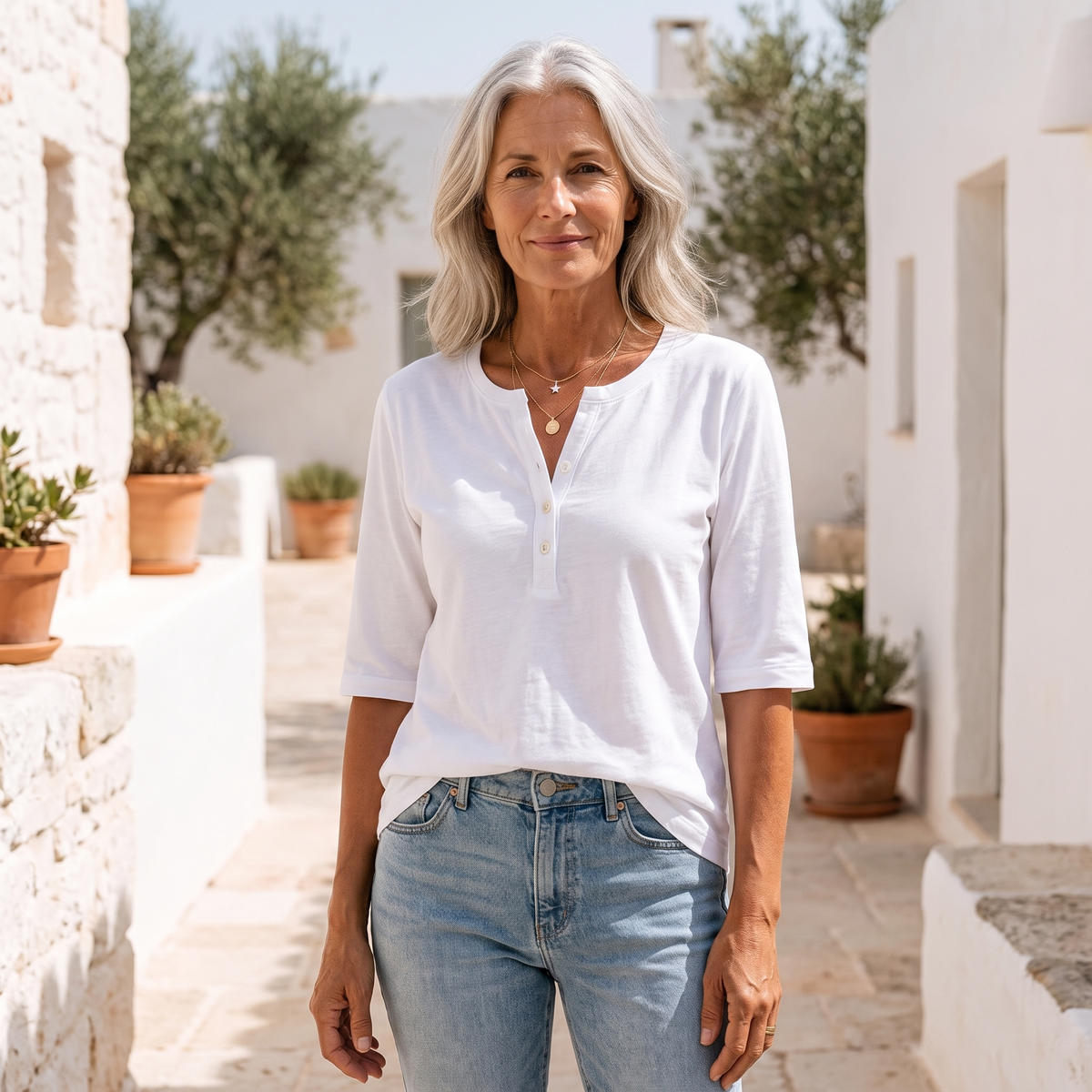 Top Henley con Botones