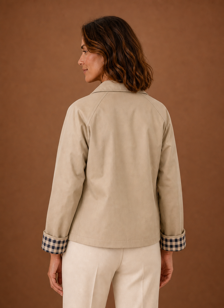 Chaqueta Ligera con Botones para Mujeres | Areleon